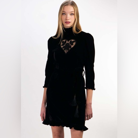 New KristinIt Black Velvet Sirsna Embroidered Heart Mini Dress Women’s Large - Picture 2 of 13